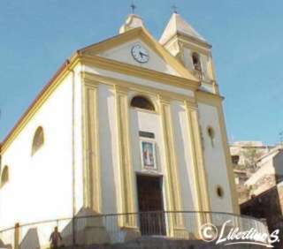 Chiesa di Caroniti  (foto Marcello Francolino)